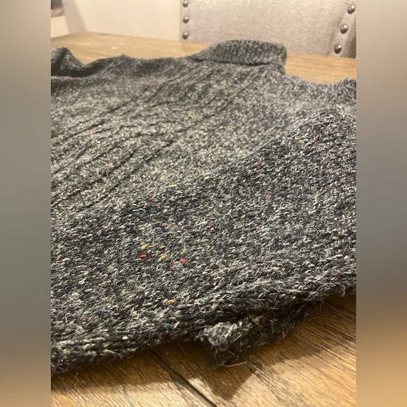 FORET DE FRAMBOISE Heathered Gray Wool Blend Turtleneck Cropped Sweater Size L - Picture 4 of 8